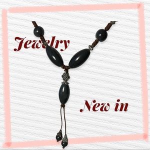 NWT Beaded Necklace